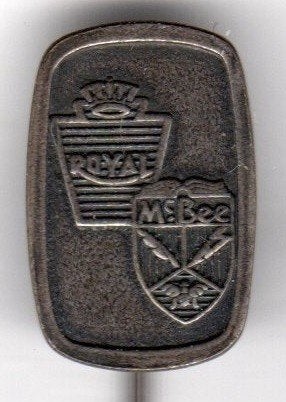 Speldje ROYAL McBEE BIJ TYPEMACHINE SCHRIJFMACHINE (A4), Ophalen of Verzenden, Gebruikt, Overige onderwerpen