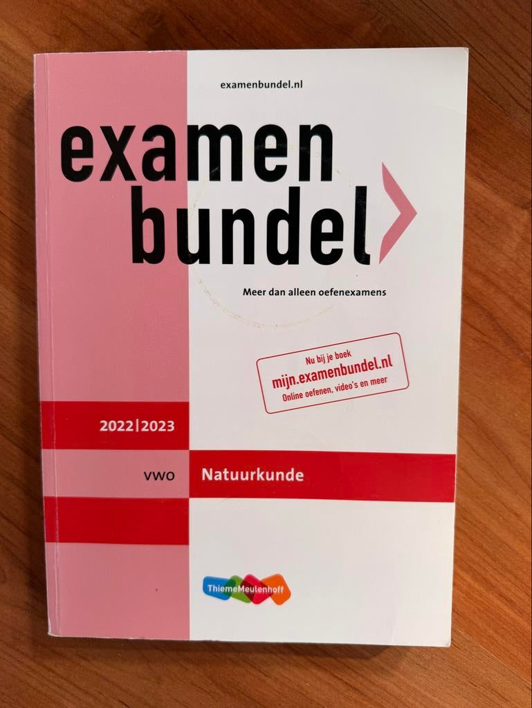 Examenbundel VWO Natuurkunde 2022/2023, Ophalen of Verzenden, Zo goed als nieuw, VWO, Natuurkunde