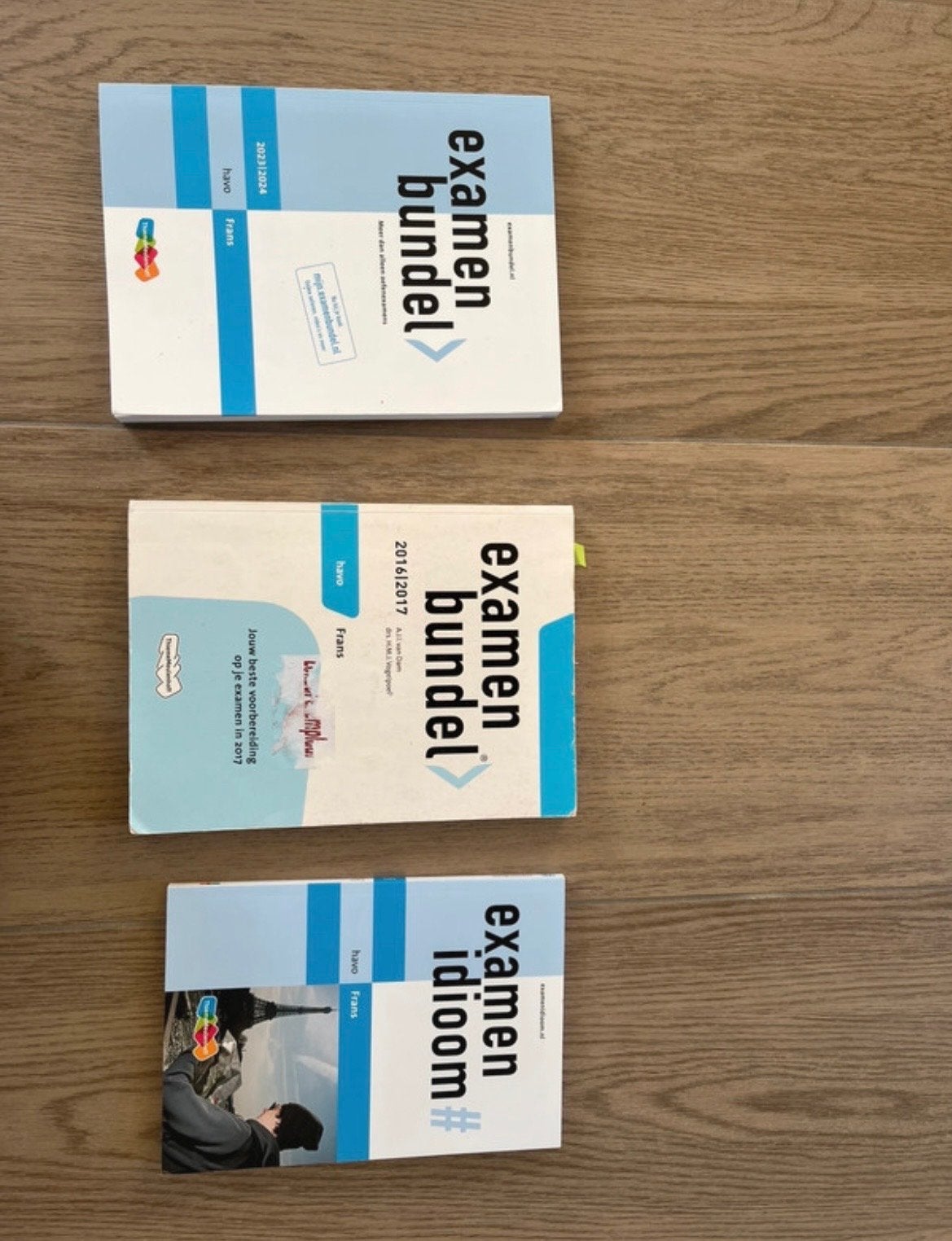 Examenbundel Frans HAVO 2023/2024, 2016/2017 & Examenidioom, Ophalen of Verzenden, Zo goed als nieuw, HAVO, Frans
