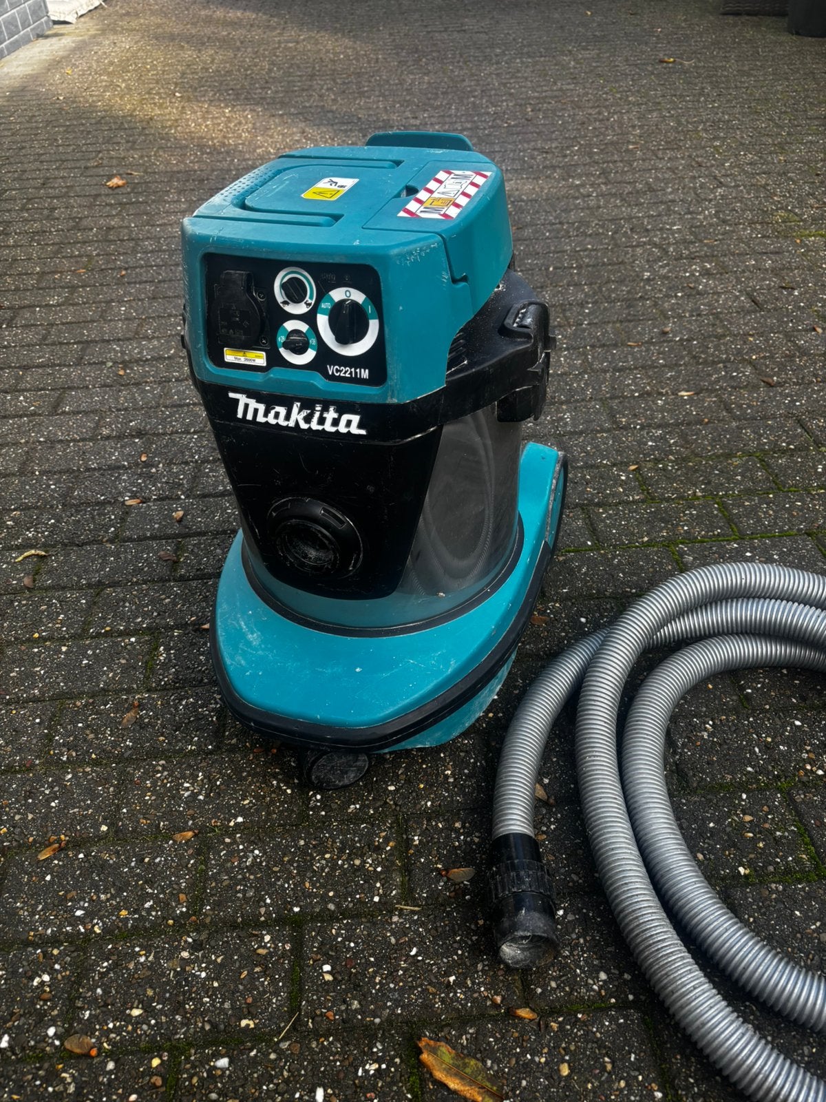 Makita stofzuiger nat en droog, Ophalen, Zo goed als nieuw, Overige typen, Makita