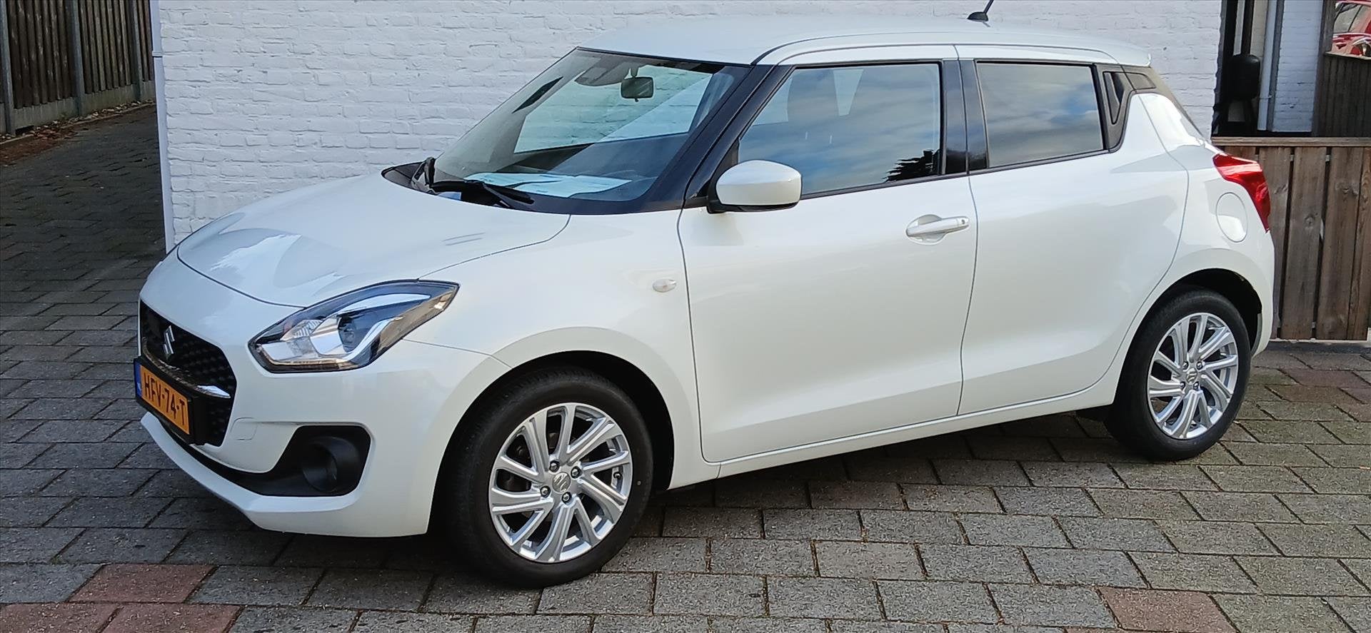 Suzuki Swift 1.2 5drs select Smart Hybrid cruise,ac,multi me, Auto's, 21 km/l, 83 pk, Stof, Gebruikt