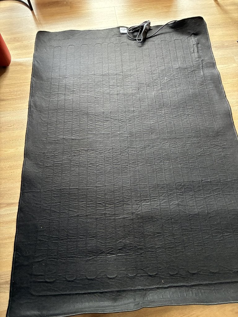 verwarmd onderkleed, Huis en Inrichting, Stoffering | Tapijten en Kleden, Ophalen, 100 tot 150 cm, Zwart, Zo goed als nieuw
