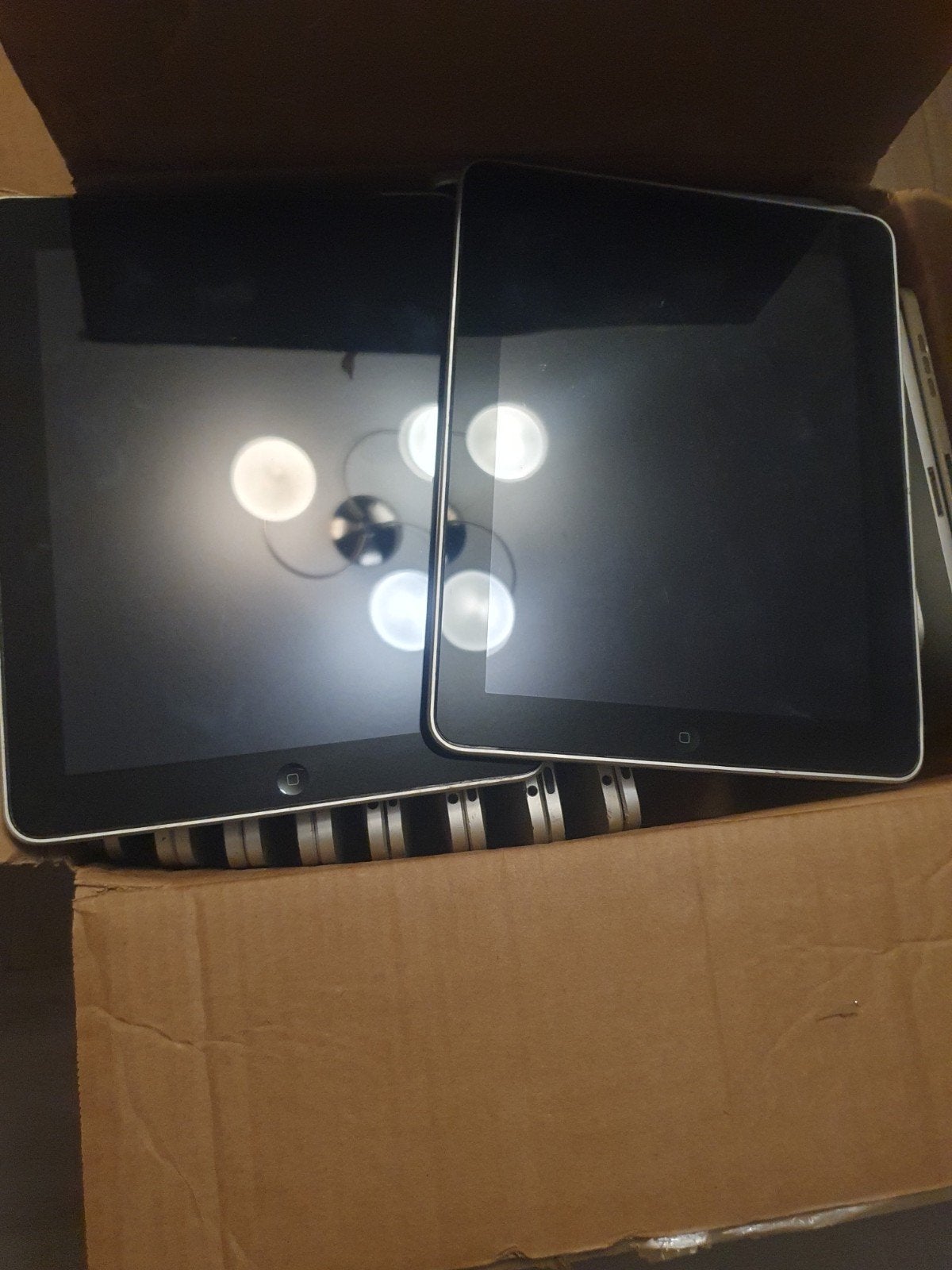 Grote partij 40x Apple ipad 1 WiFi en 3G 16gb 32gb 64gb, Computers en Software, Apple iPads, Ophalen of Verzenden