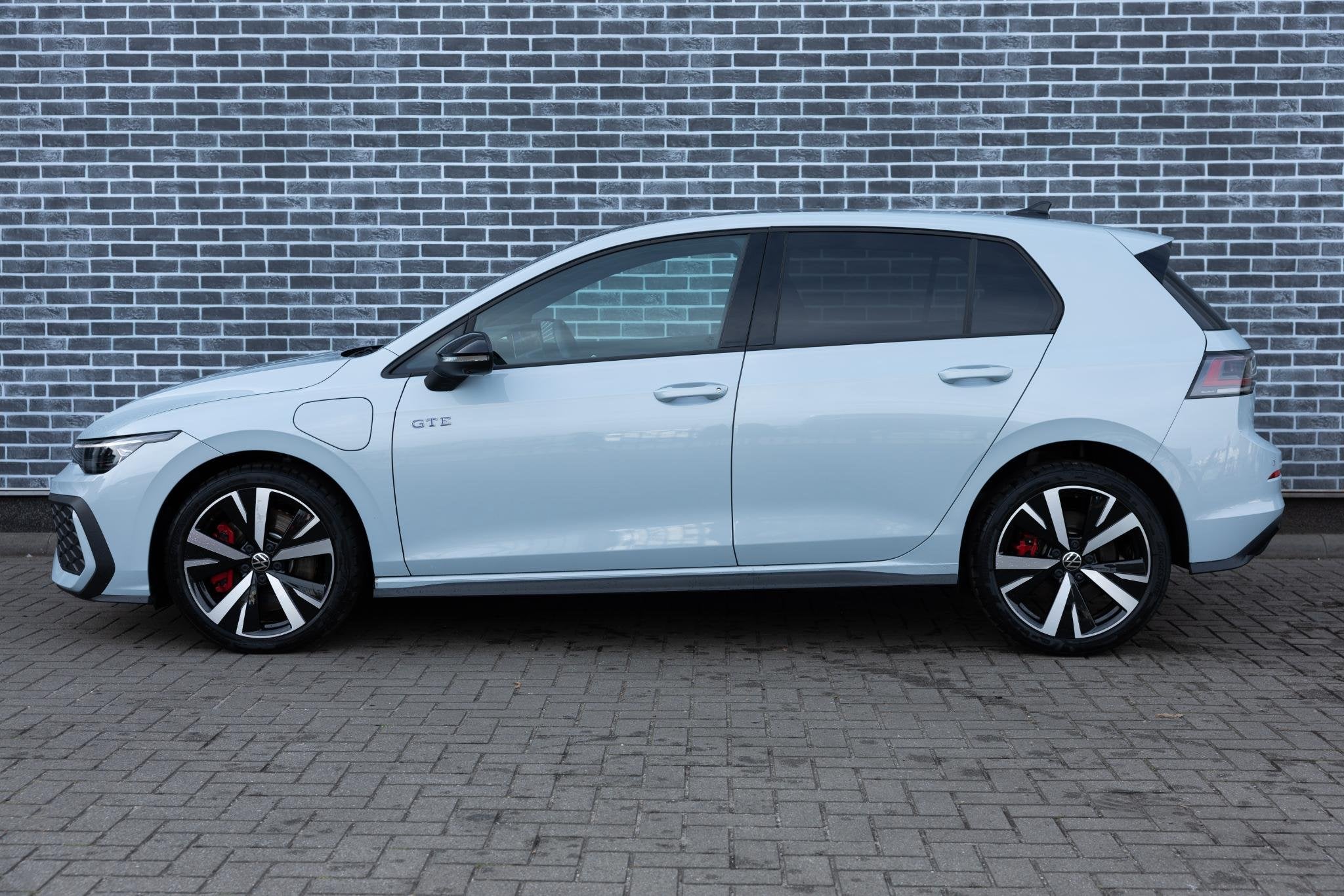 Volkswagen Golf 1.5 eHybrid GTE | Plug-in Hybrid (PHEV) | Pa, Auto's, Stof, Euro 6, 4 cilinders, Plug-in hybride
