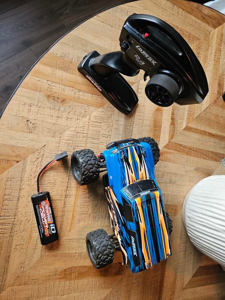 LaTrax Teton 1/18 RC auto met zender, accu en lader, Elektro, Gebruikt, Auto offroad, Ophalen of Verzenden