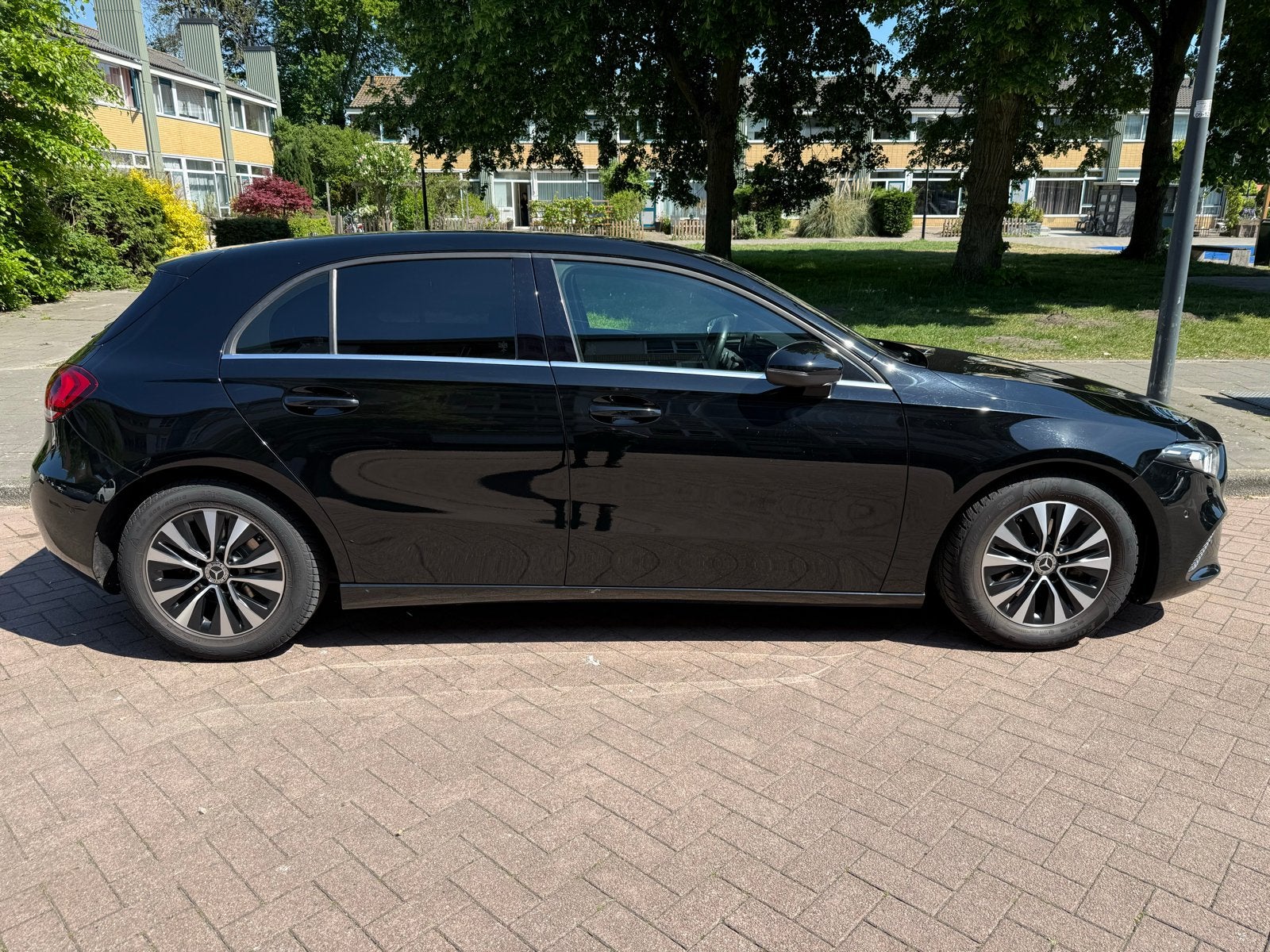 Mercedes-Benz A-Klasse A 180 136pk 7G-DCT 2019 Zwart, 136 pk, 4 cilinders, Zwart, Origineel Nederlands
