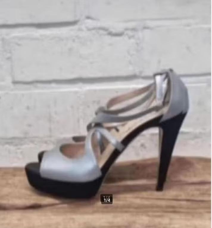 TIFFI - Prachtige plateau pumps maat 39,5 - Nieuw €165, Pumps, TIFFI, Nieuw, Ophalen of Verzenden