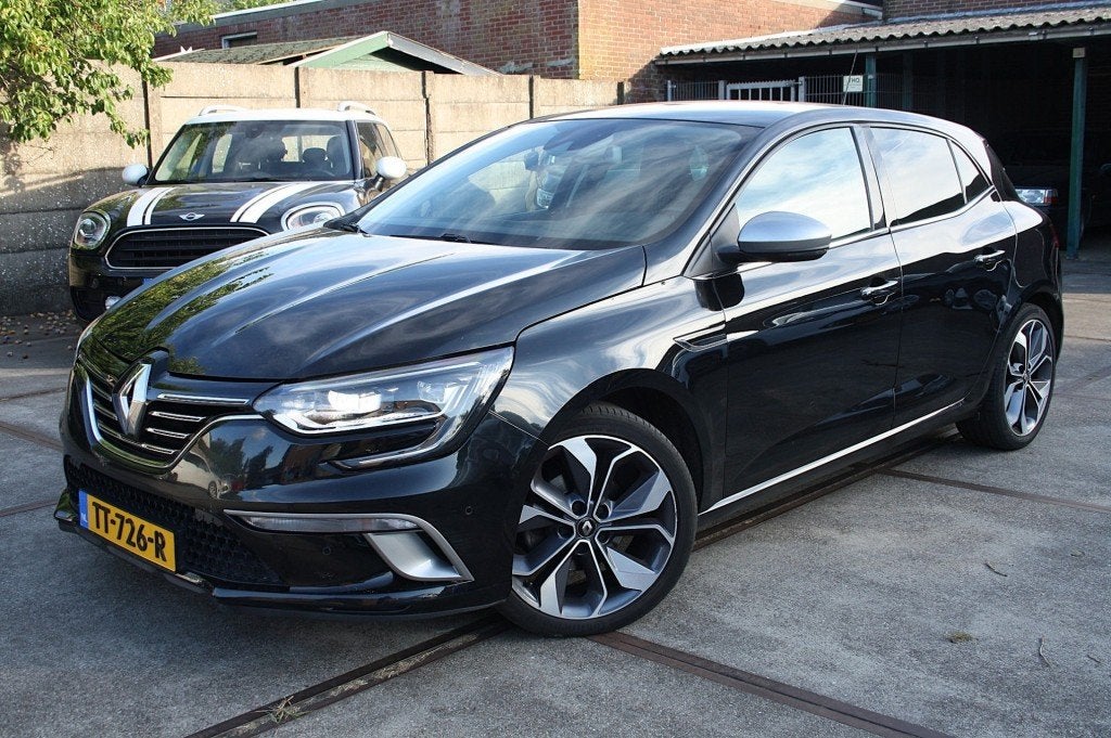 Renault MEGANE 1.2 TCe GT-Line / Aut. / Ambient / Trekhaak /, Gebruikt, 4 cilinders, Met garantie (alle), 1650 kg