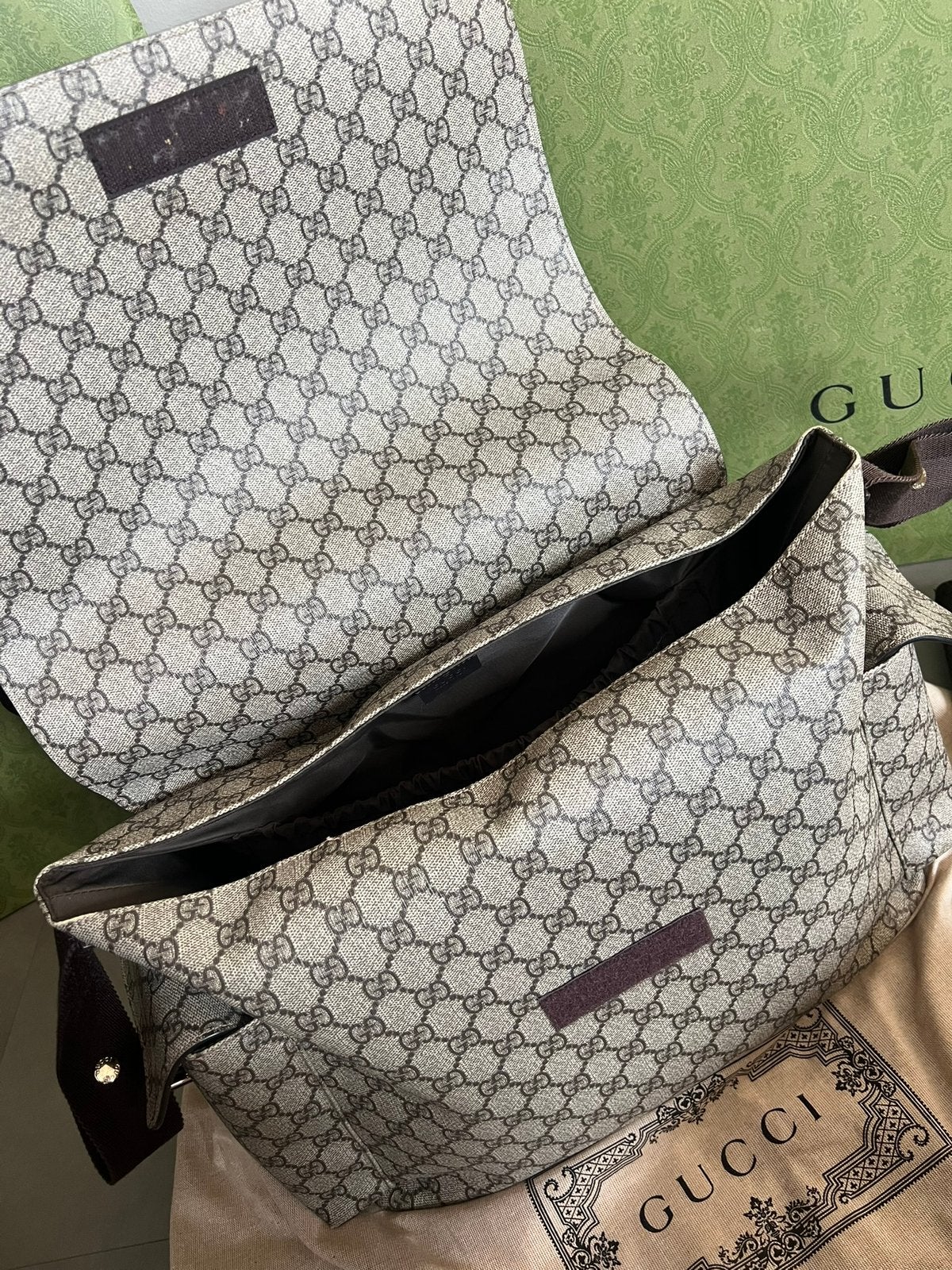 Originele Gucci luiertas – compleet met bon & toebehoren, Kinderen en Baby's, Gebruikt, Gucci, Beige, Ophalen