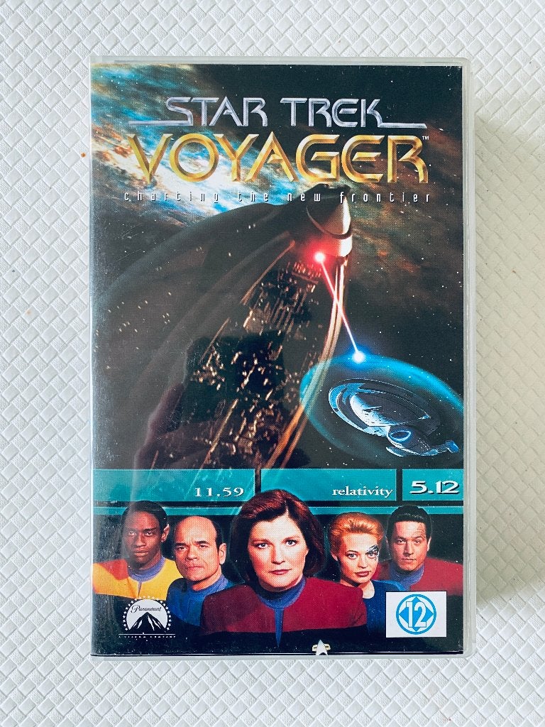 VHS: Star Trek Voyager 5.12 (1999), Nederlands ondertiteld, Science Fiction en Fantasy, Ophalen of Verzenden, Vanaf 12 jaar