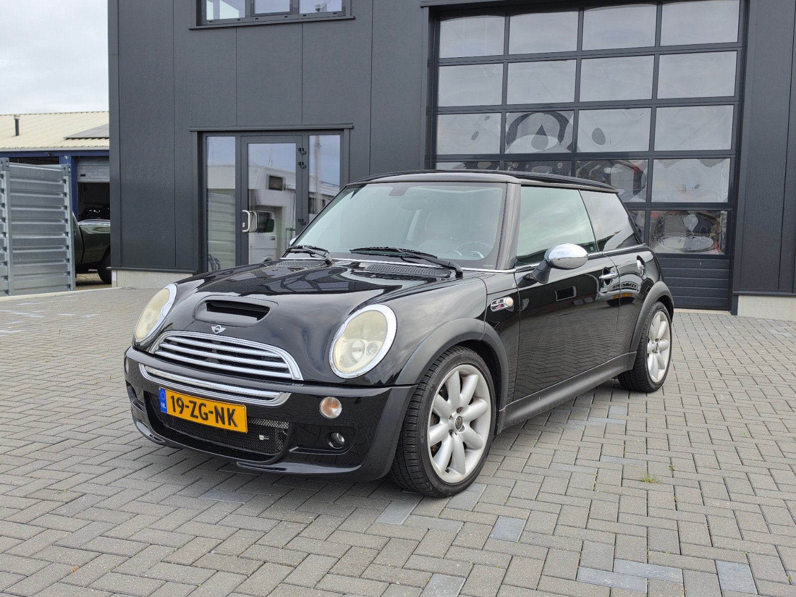 Mini 1.6 16V Cooper S, Auto's, Voorwielaandrijving, Zwart, 4 cilinders, Leder