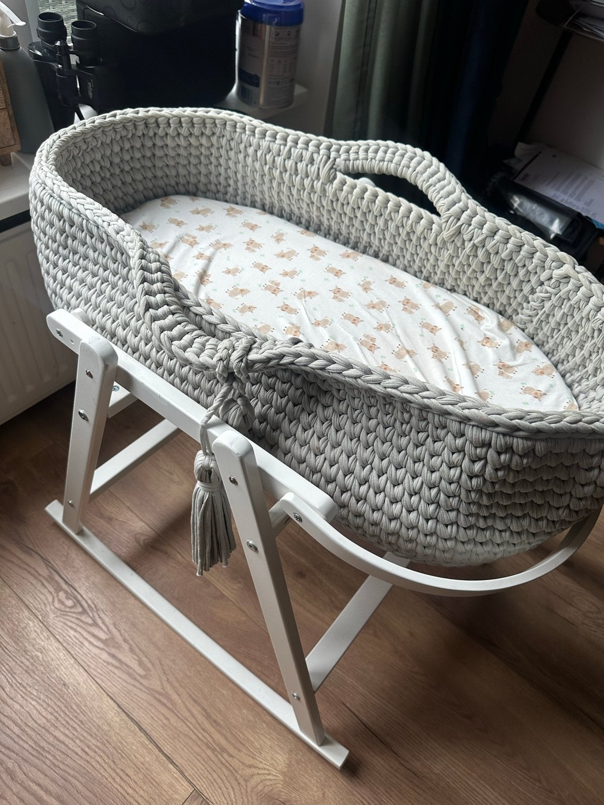 baby wieg met standaard, Ophalen, Gebruikt, Wieg