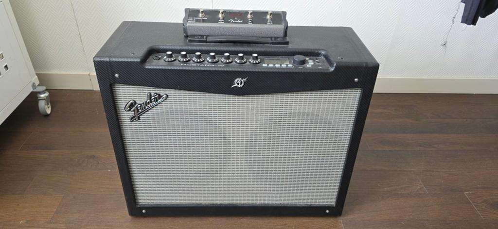 Fender Mustang IV (V1) 150W Gitaarcombo Versterker, Muziek en Instrumenten, Ophalen