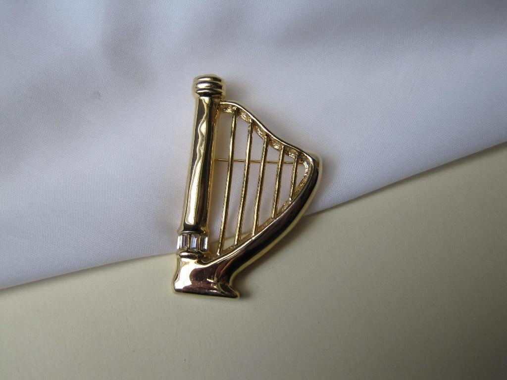 Broche harp muziek instrument 5.3x4.1 cm, Met kristal, Overige materialen, Overige kleuren, Verzenden