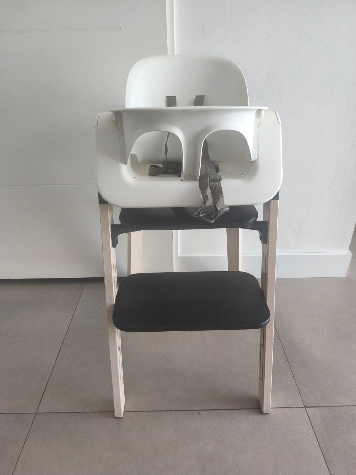 Stokke Steps Stoel met Baby Zitje en Bouncer Set, Ophalen, Zo goed als nieuw, Meegroeistoel