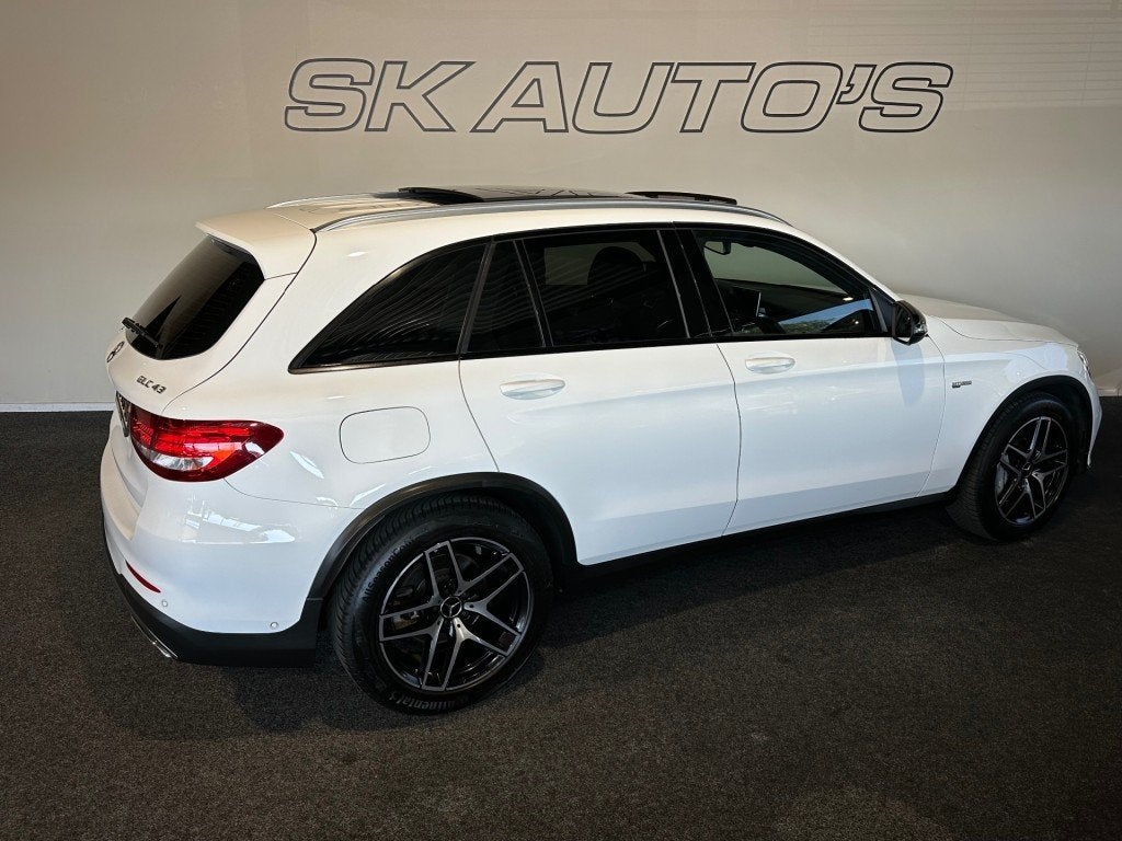 Mercedes-benz GLC-KLASSE AMG 43 4MATIC l PANO l 367PK l LUCH, Auto's, Automaat, Euro 6, 368 pk, Met garantie (alle)