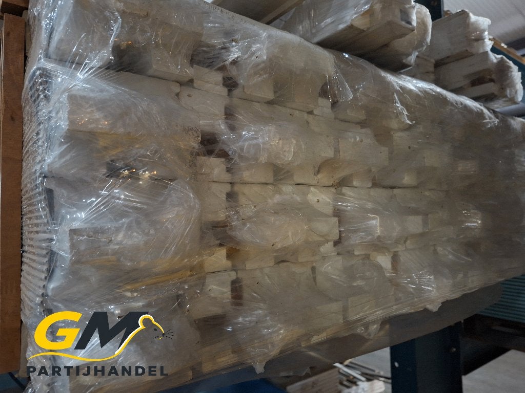 Hardhouten opdekkozijnen – wit gegrond – deurhoogte 231,5 cm, Deurkozijn, Nieuw, 225 cm of meer, Hout