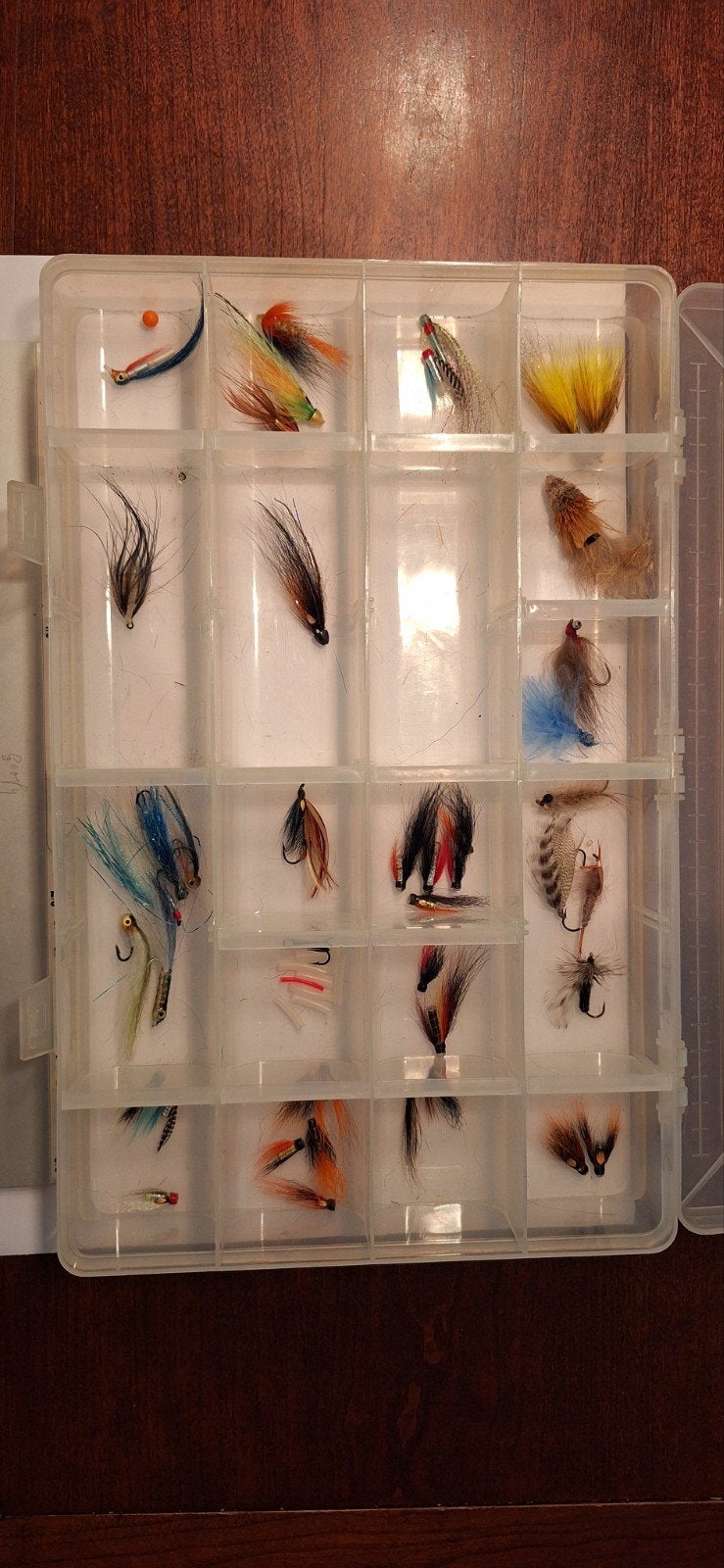 Te koop. Doos met 43 tube fly, Ophalen of Verzenden, Nieuw, Overige typen