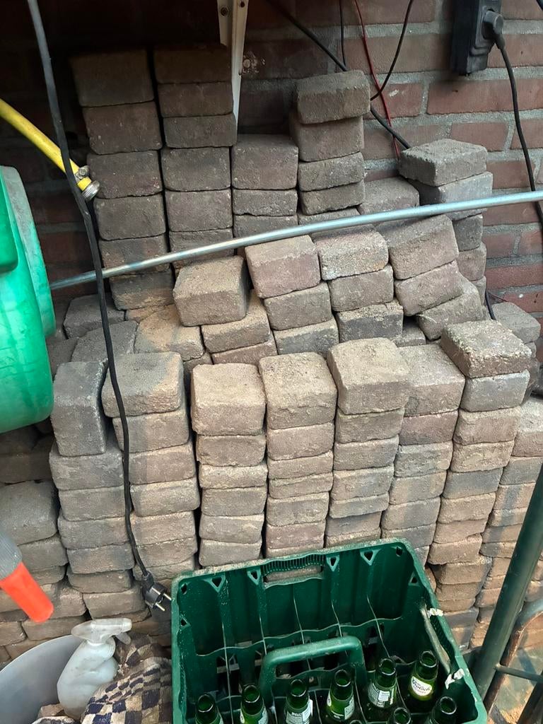 gratis stenen 10x10, Tuin en Terras, Ophalen, Zo goed als nieuw, Beton, Klinkers
