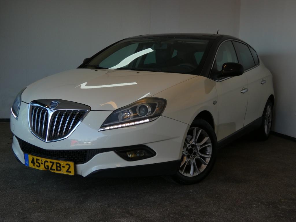 Lancia Delta 1.4-16V Oro (bj 2008), 15 km/l, Gebruikt, 1295 kg, 4 cilinders