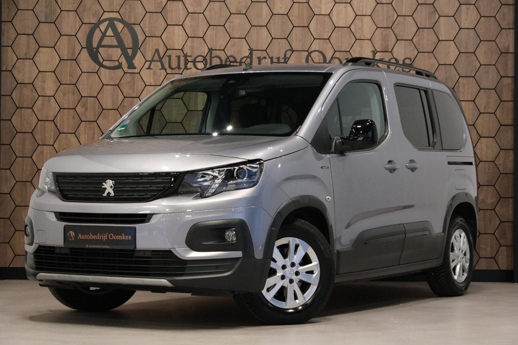 Peugeot Rifter 1.2 GT-Line *78.654km* |D-RIEM Vervangen| Nav, Voorwielaandrijving, Gebruikt, Euro 6, 1199 cc