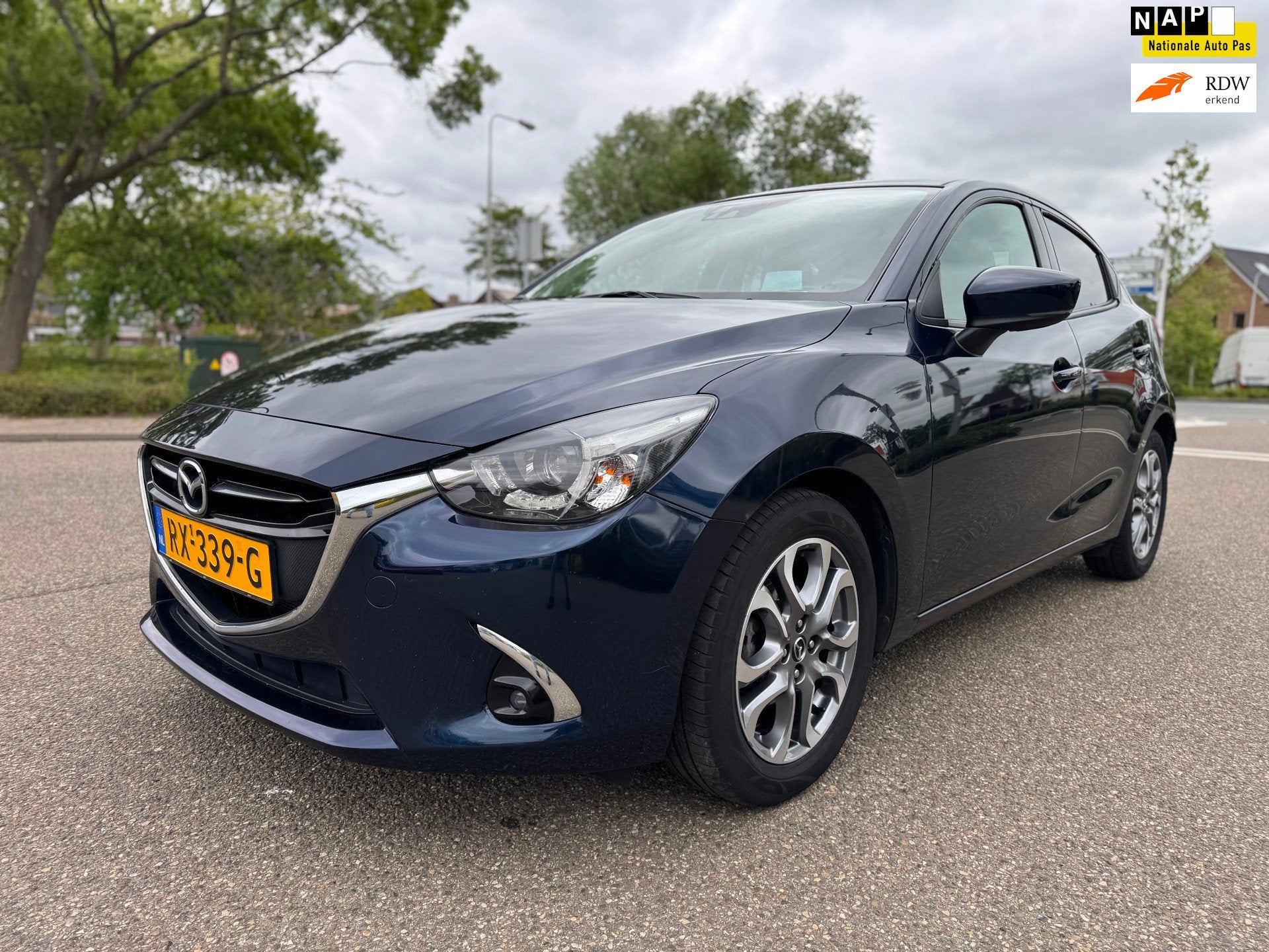Mazda 2 1.5 Skyactiv-G GT-Luxury / airco / cruise.control /, Auto's, Mazda, Gebruikt, 4 cilinders, Blauw, Origineel Nederlands