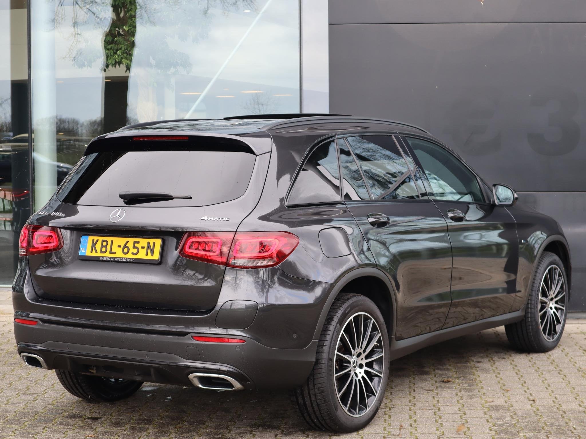 Mercedes-Benz GLC-klasse 300e 4MATIC, Auto's, 14 kWh, Gebruikt, 4 cilinders, 2000 kg