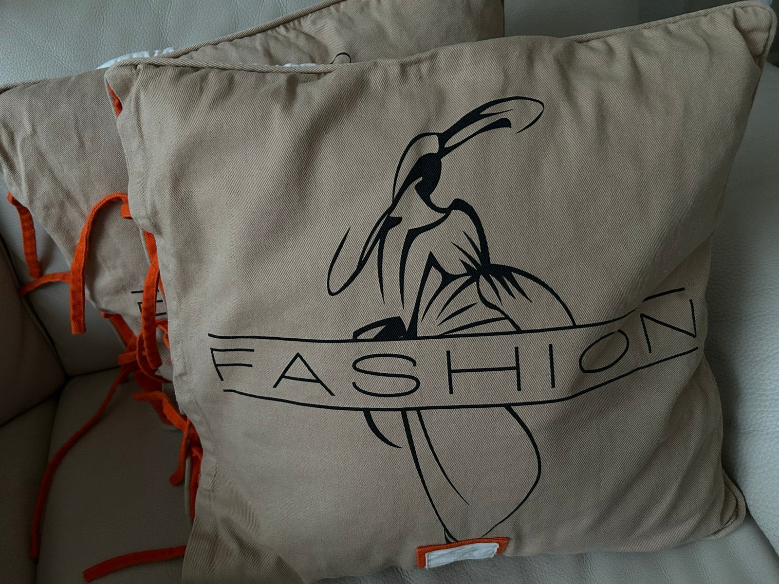 Set van 2 Riviera Maison sierkussens 'Fashion', Verzenden, Beige, Riviera Maison, Afneembare hoes
