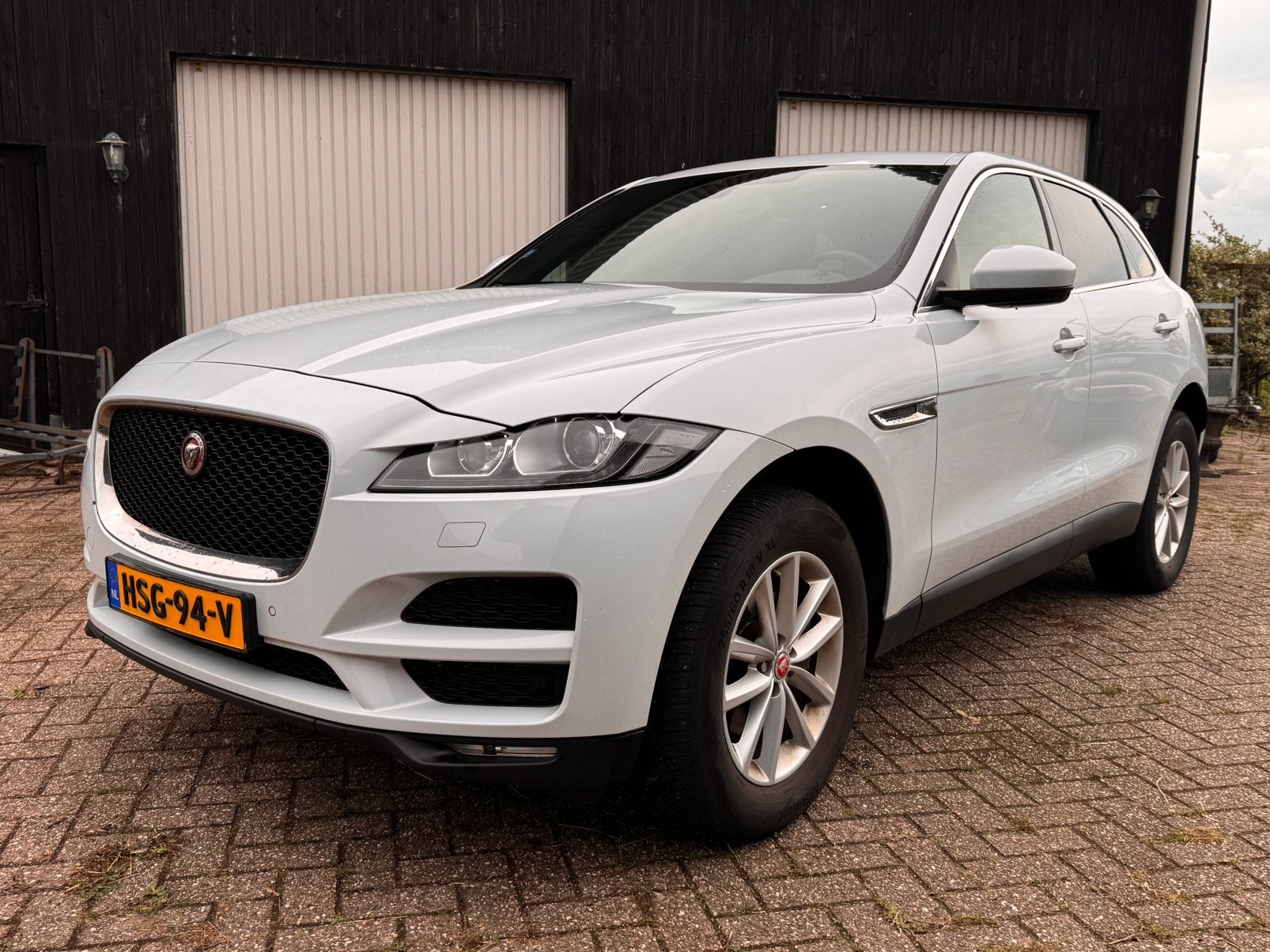 Jaguar F-Pace 20d | LEES TEKST!!!, Auto's, Automaat, 4 cilinders, 179 pk, Wit