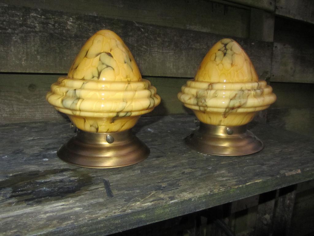 2 ZEER MOOIE IDENTIEKE KLEINE ART DECO PLAFONNIERES, Ophalen, Gebruikt, ART DECO