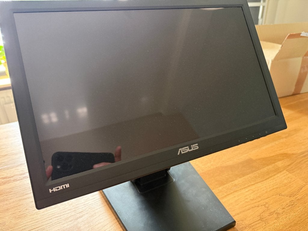 ASUS VT168H Zwart Touchscreen monitor, DVI, Touchscreen, ASUS, Ophalen of Verzenden