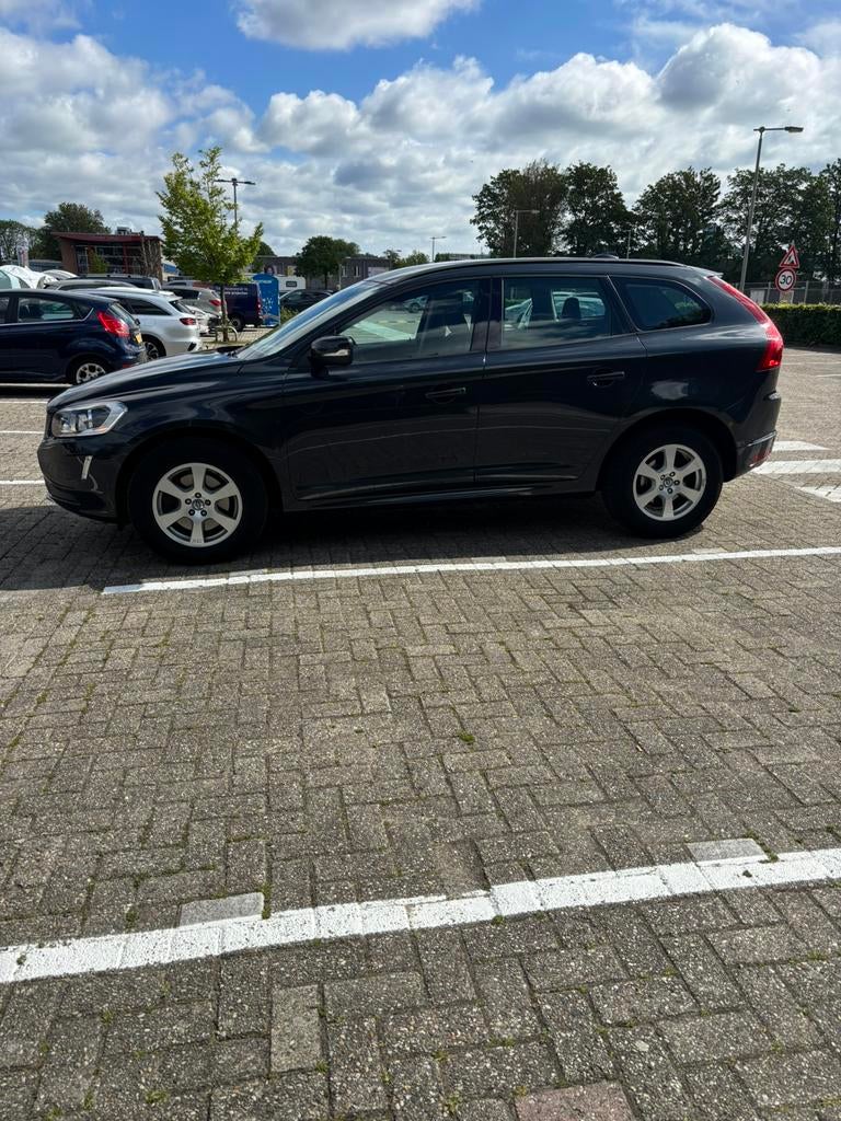 Volvo XC60 2.0 D4 (automaat) Geartronic 2014 Antraciet/Grijs, Stof, 1800 kg, Zwart, 4 cilinders
