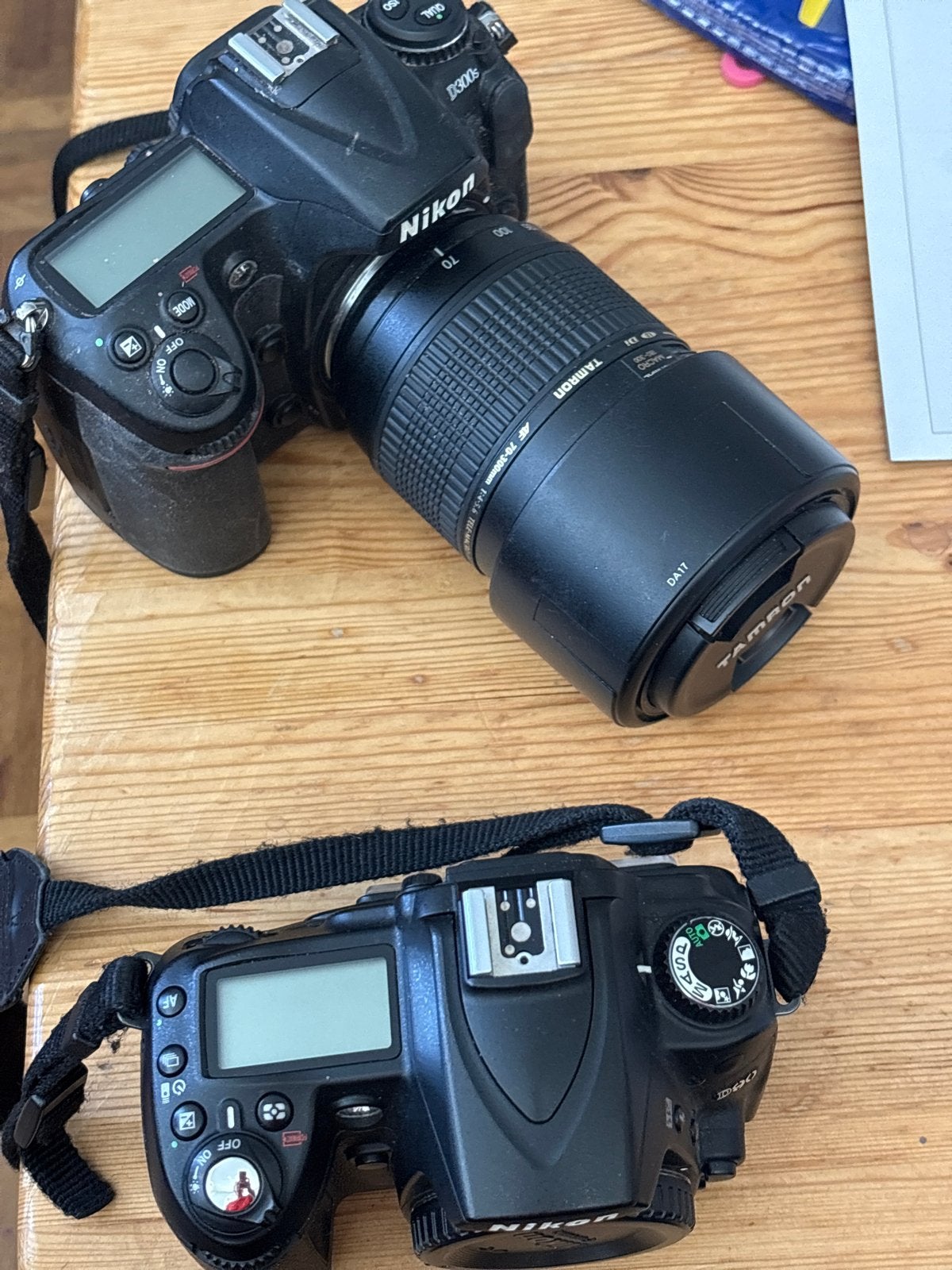 Nikon D300s en Nikon D90 spiegelreflexcamera's met lens, Ingebouwde flitser, Gebruikt, Spiegelreflex, Ophalen of Verzenden