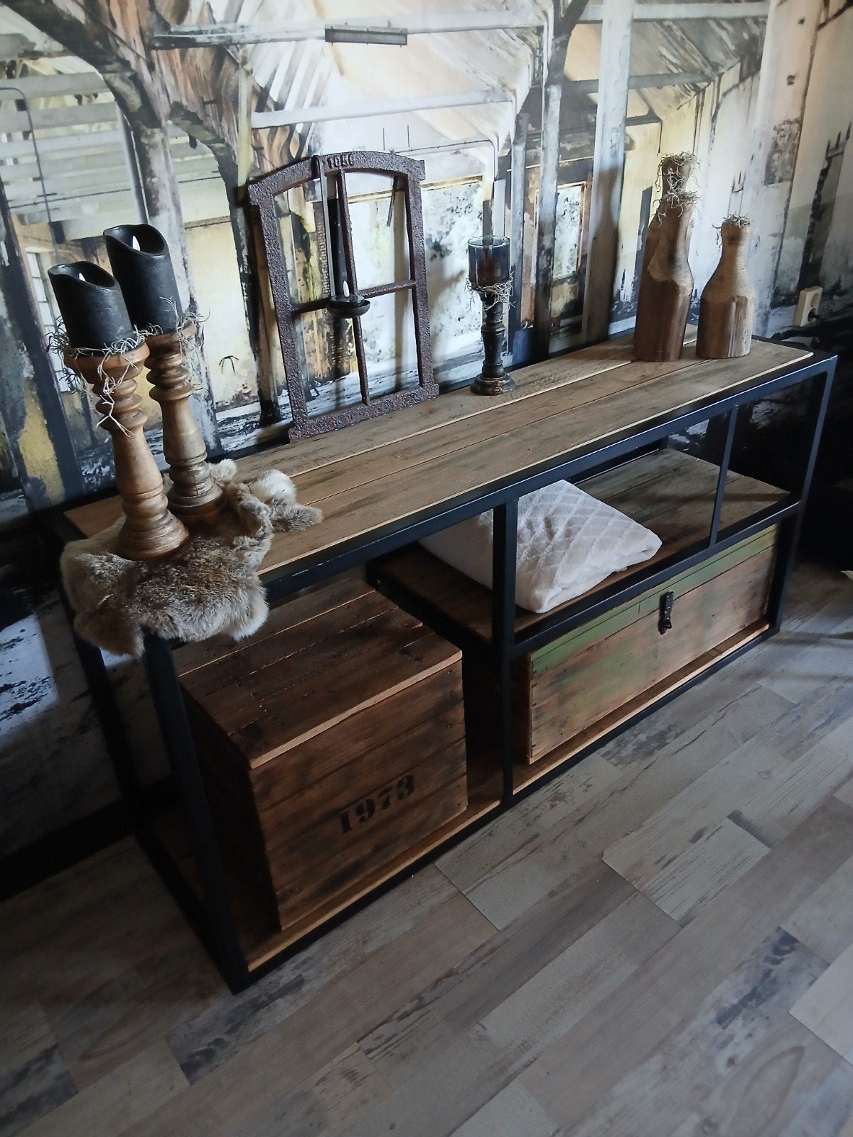 sidetable, Ophalen, 100 tot 150 cm, Zo goed als nieuw, Metaal