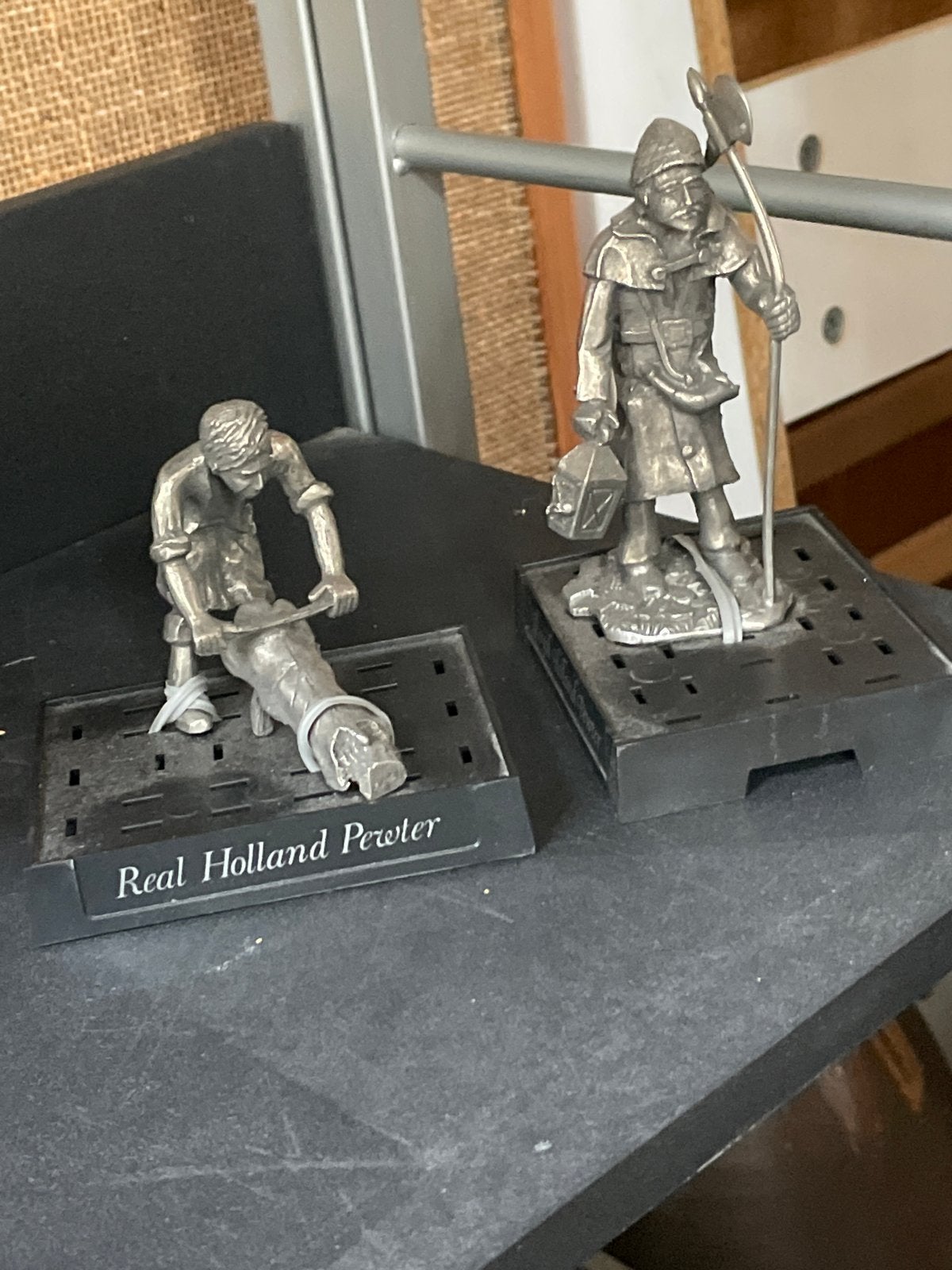 Set van 2 Real Holland Pewter beeldjes, Ophalen