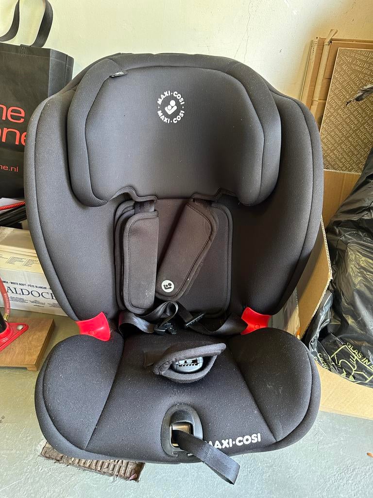 Maxi-Cosi Titan autostoel (9 maanden+), Kinderen en Baby's, Autostoeltjes, Ophalen, Verstelbare rugleuning, Zo goed als nieuw