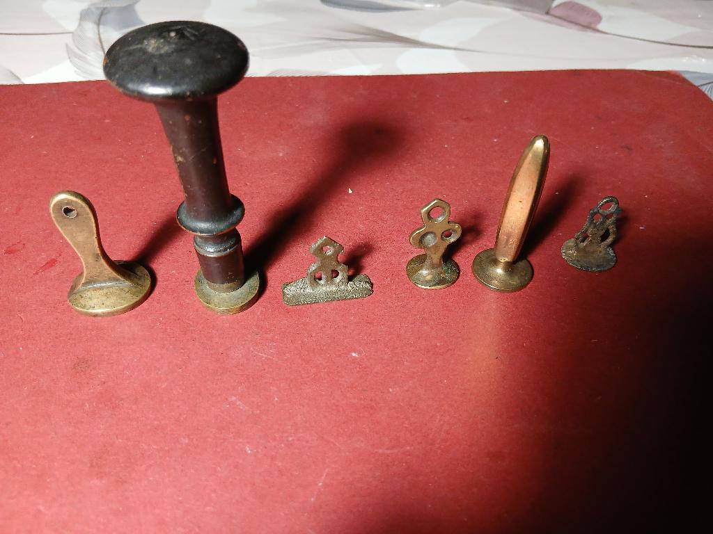 6x  lakstempels of signetten, Verzenden