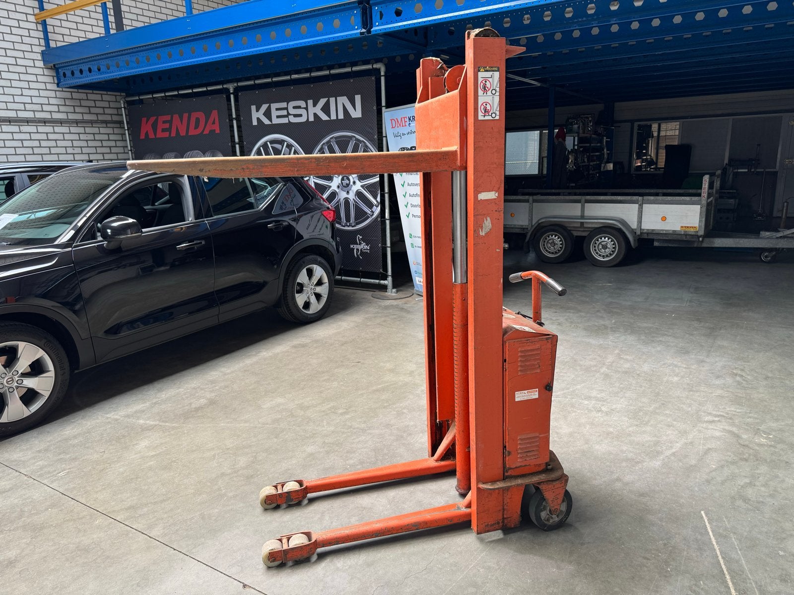 LISSE Stapelaar Palletwagen Hefmast el.motor 1.6 meter hoog, Zakelijke goederen, Machines en Bouw | Heftrucks en Intern transport