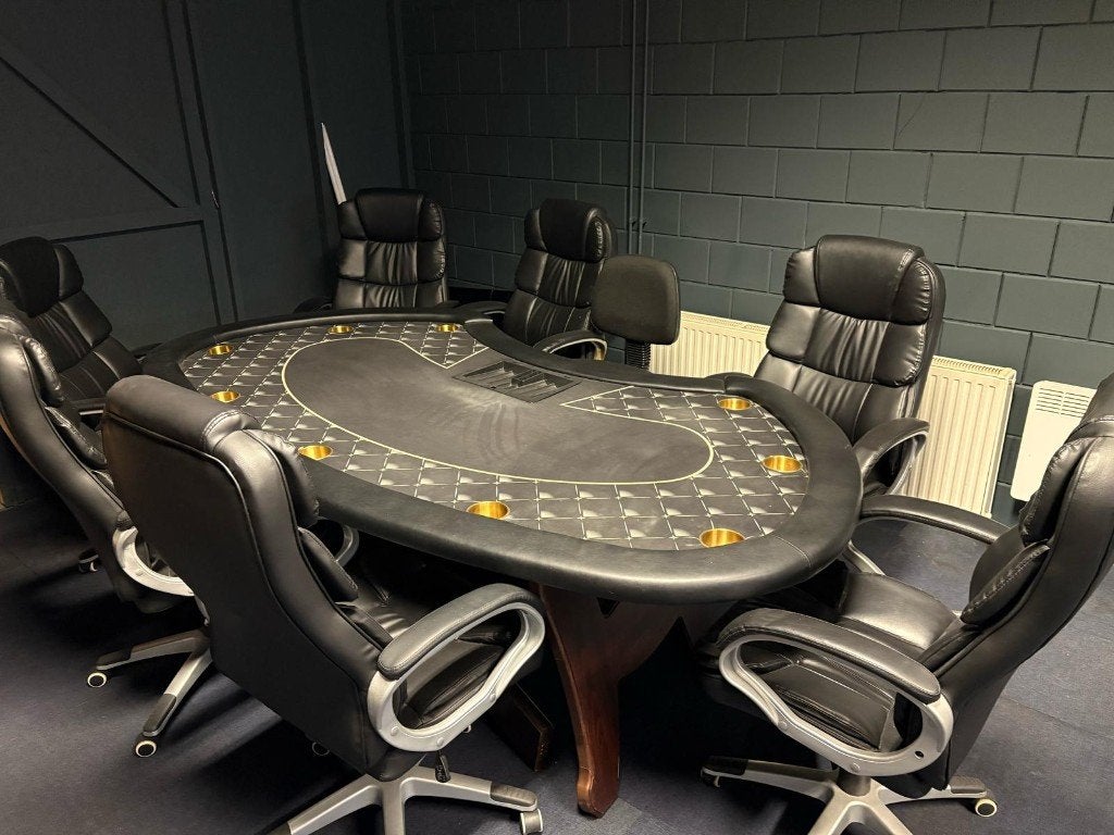 pokertafel met stoelen 2.43x1.20, Hobby en Vrije tijd, Vijf spelers of meer, Ophalen, Gebruikt