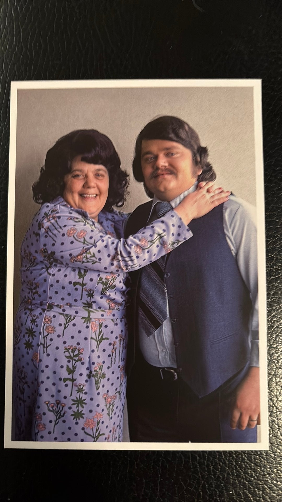 André Hazes met zijn moeder Ansichtkaart Uitgave België, Verzamelen, Ophalen of Verzenden, 1980 tot heden, Ongelopen, Sterren en Beroemdheden