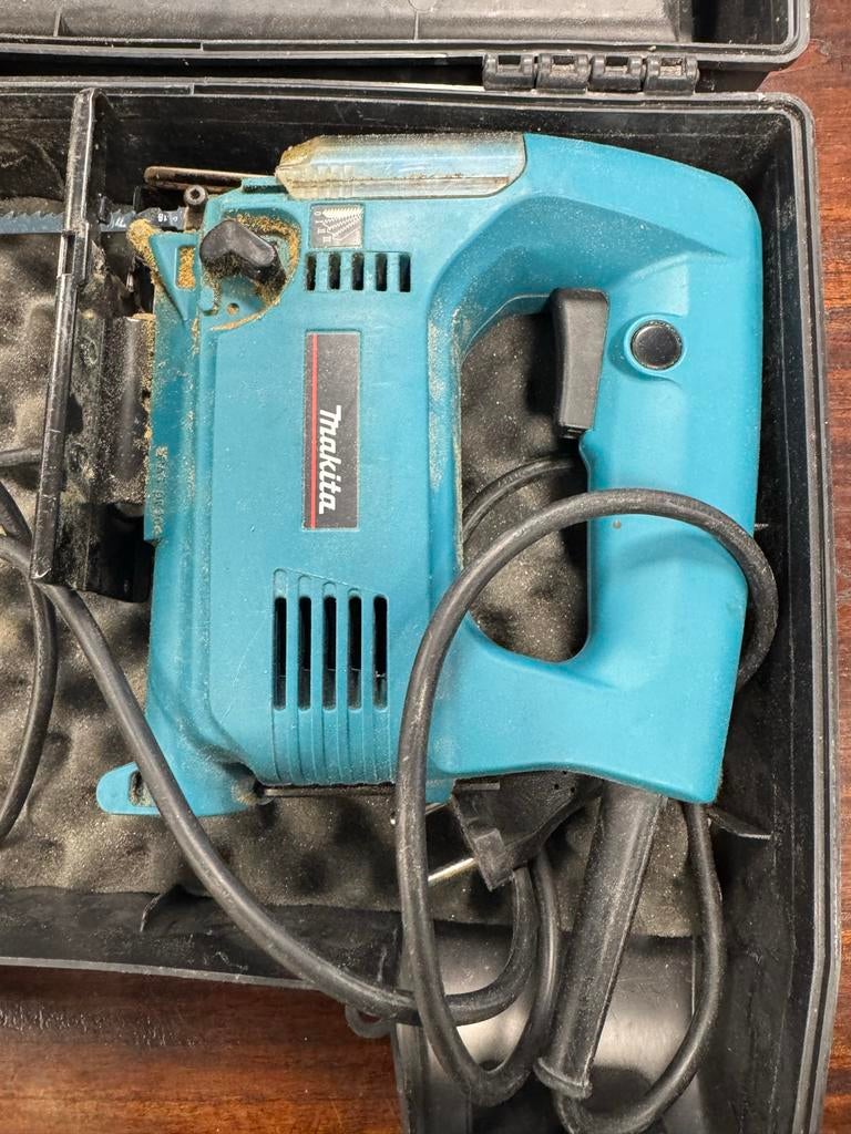 Makita Decoupeerzaag 4324 - Gebruikt maar functioneel, Ophalen, Gebruikt, Decoupeerzaag, 30 tot 70 mm