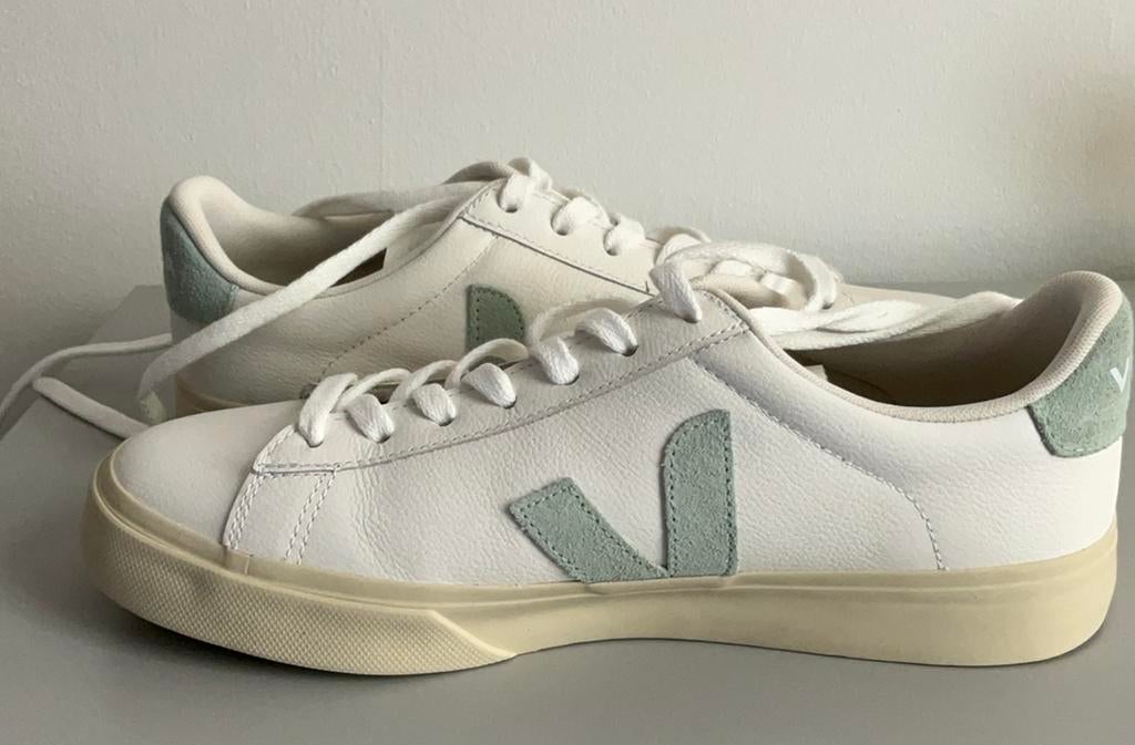 Nieuwe Veja sneakers maat 40, Wit, Nieuw, Ophalen of Verzenden, Sneakers of Gympen