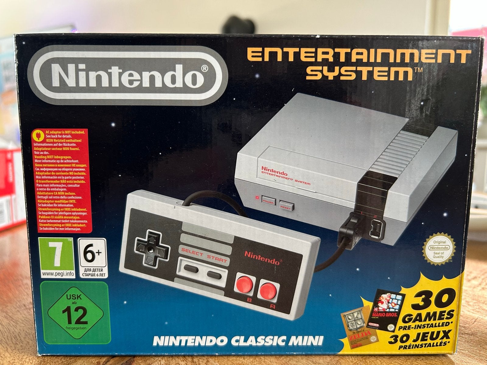 Nintendo Classic Mini NES - nieuw met 30 games, Ophalen of Verzenden, Zo goed als nieuw, Met 1 controller, Met games
