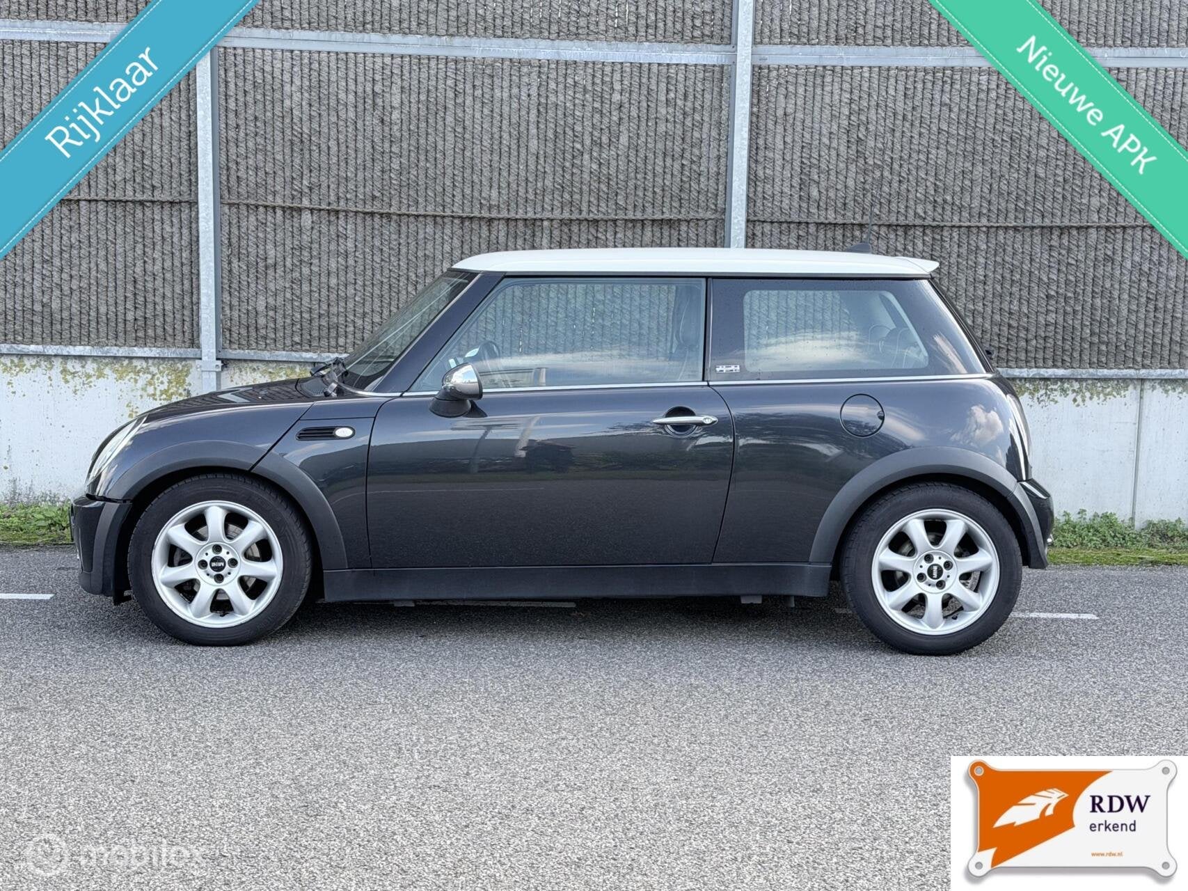 Mini 3-Deurs 1.6 Cooper Park Lane NAP/NWE APK/AIRCO/GOEDE BA, Voorwielaandrijving, Gebruikt, 4 cilinders, 4 stoelen