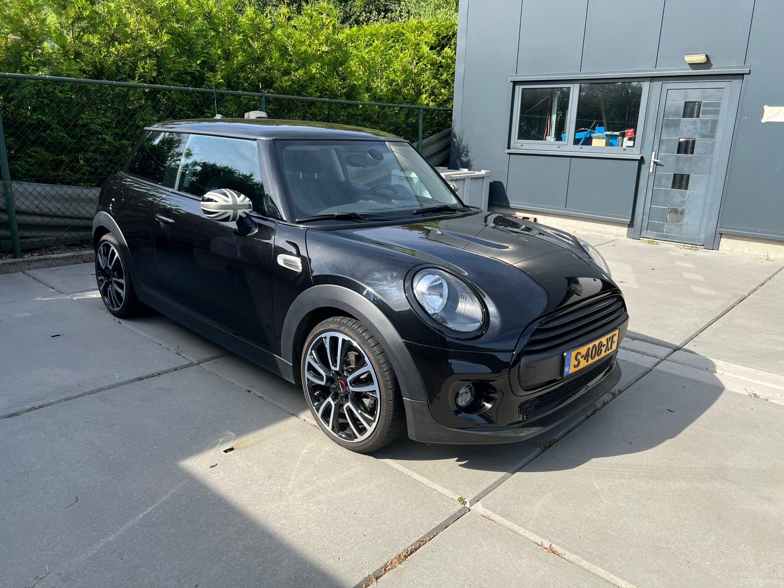 Mini 3-deurs (f56) 1.5 102pk 2020 Zwart 62.000km, Voorwielaandrijving, Stof, 4 stoelen, 102 pk