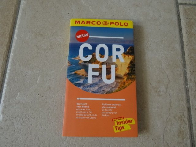 marco polo reisgids Corfu, Korfoe + de grote landkaart, Europa, Ophalen of Verzenden, Zo goed als nieuw, Reisgids of -boek