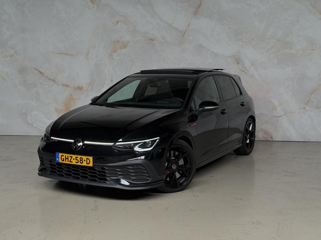 Volkswagen Golf 2.0 TSI GTI Clubsport / Pano / Camera /, Stof, Euro 6, 4 cilinders, 1984 cc