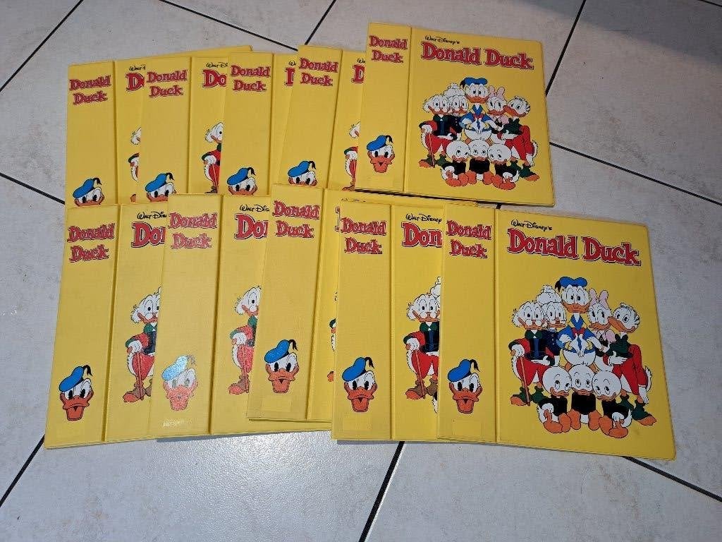 10 x verzamelmap - verzamelband, Boeken, Eén stripboek, Ophalen of Verzenden, Nieuw, Donald Duck