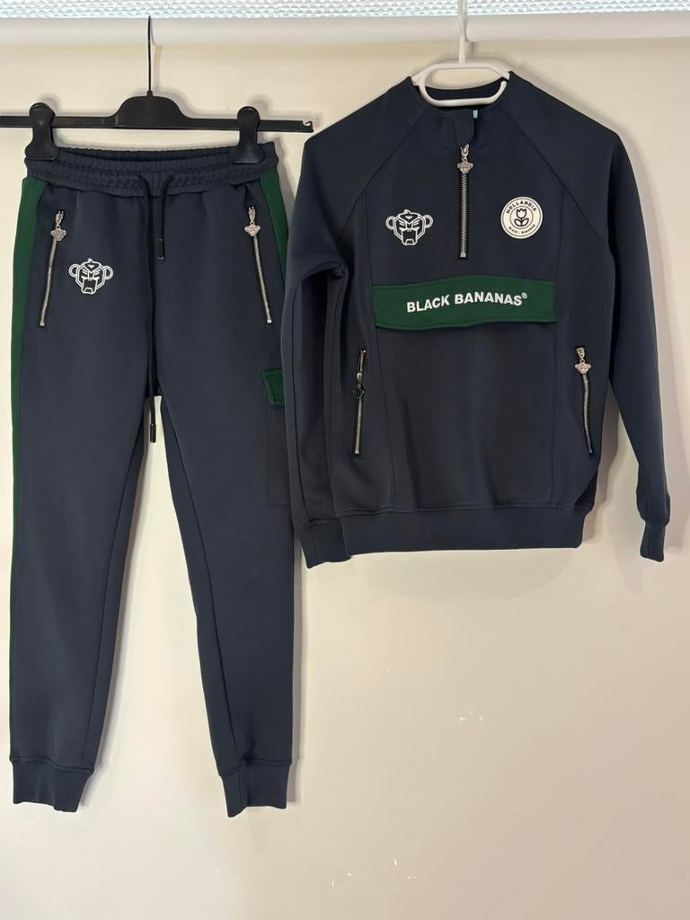 Black bananas joggingpak 140, Ophalen of Verzenden, Zo goed als nieuw, Jongen, Setje