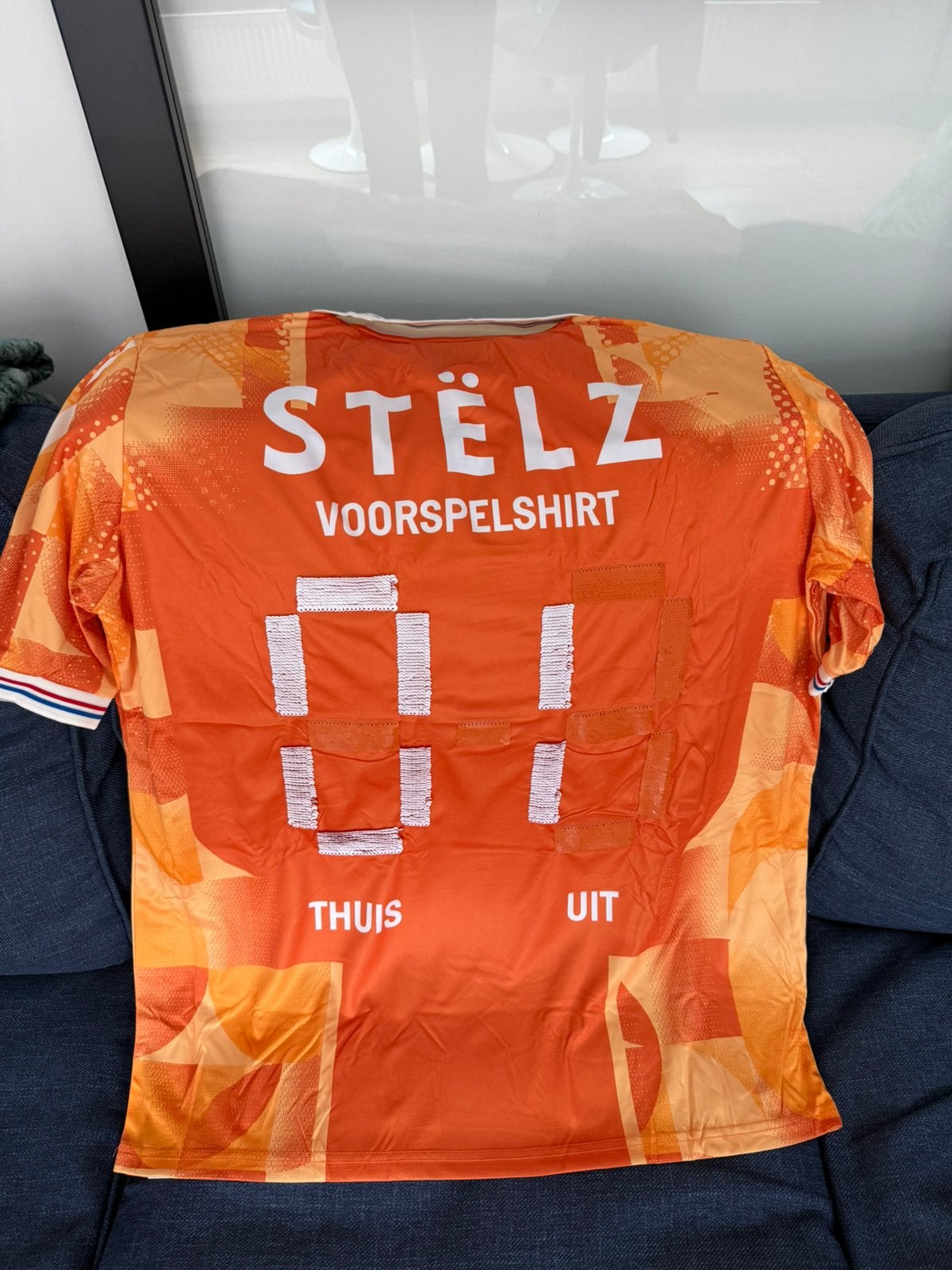 STËLZ Voorspelshirt “ruilen”, Ophalen, Maat 42/44 (L), Nieuw, Oranje